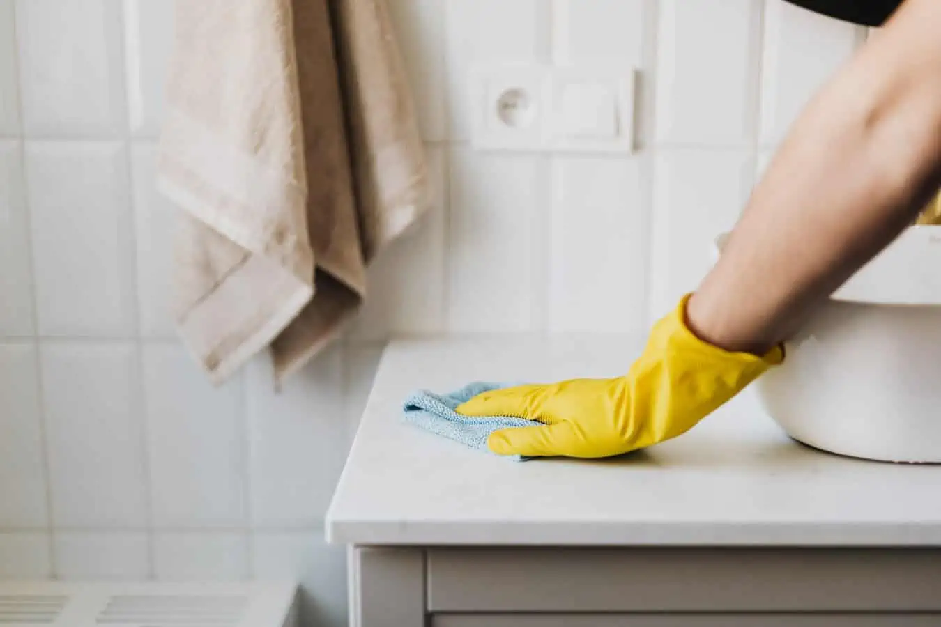 Unclog a Bathroom Sink