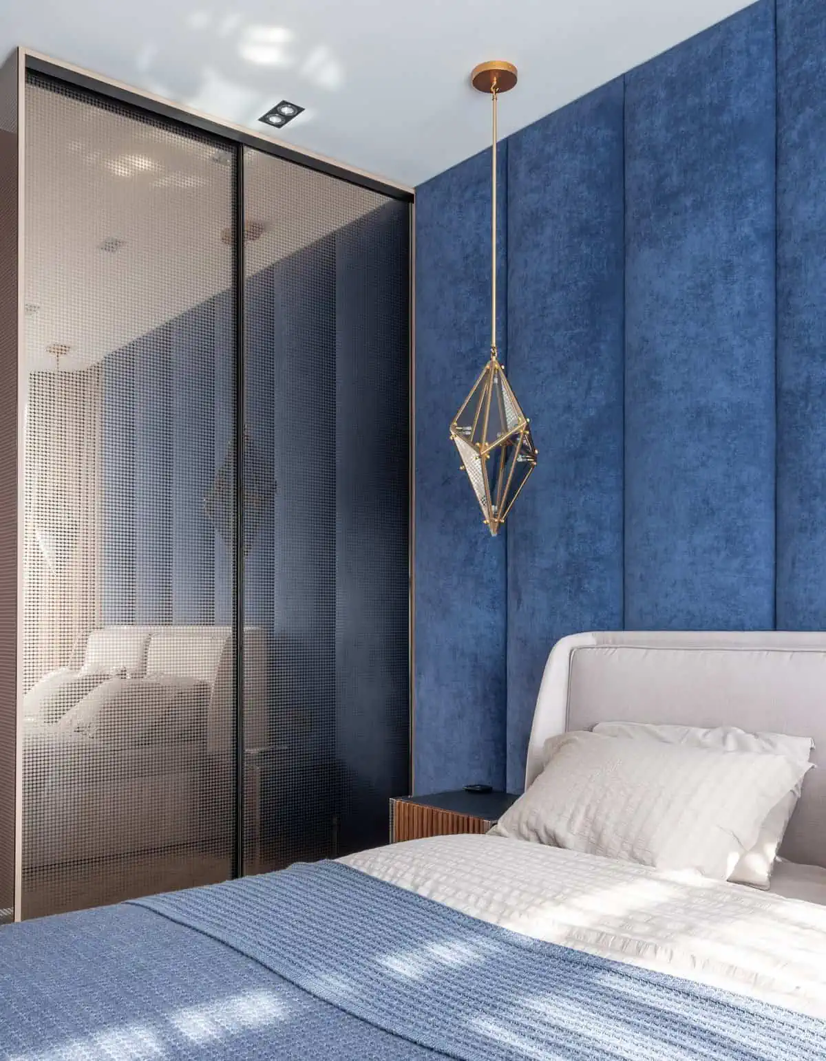 modern bedroom design-industrial lighting