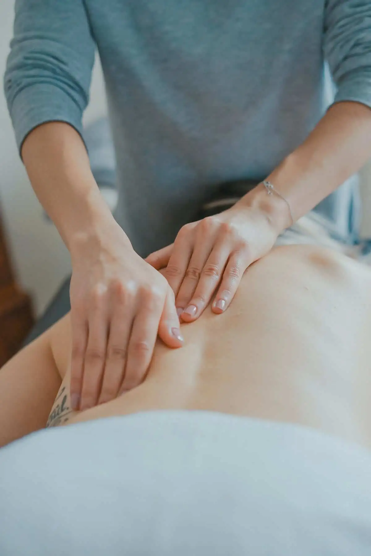 Relaxing Couple's Massage