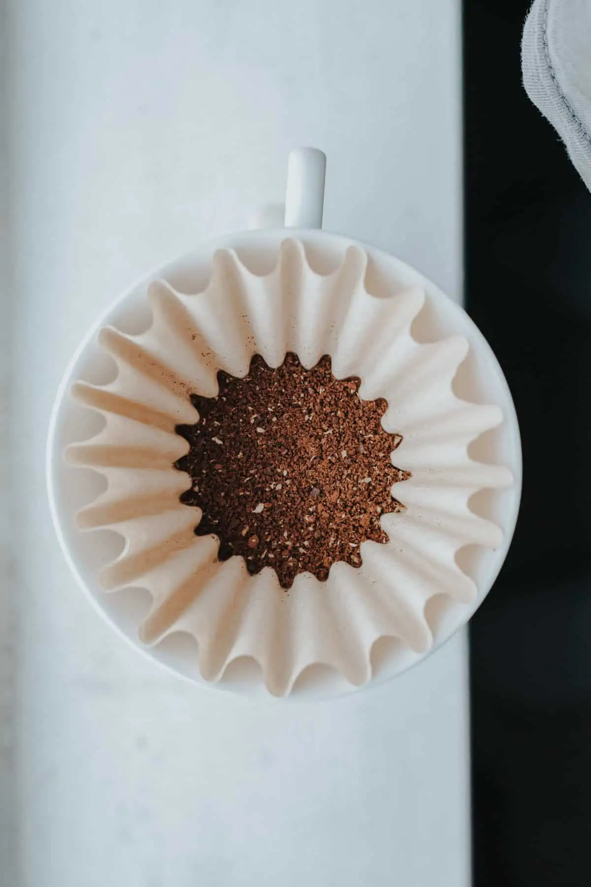 Cleaning Hacks for your Living Room-coffee filter for screens